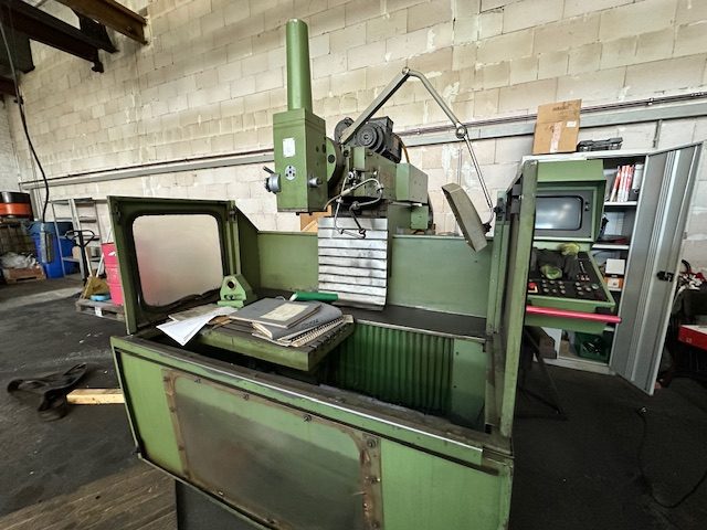 Werkzeugmaschine und Zubehör